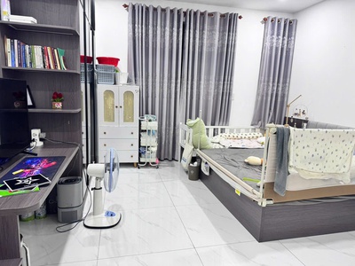 Đường 12m, nhà đẹp 4 lầu rất đẹp full nội thất xịn xò, vị trí đẹp 4