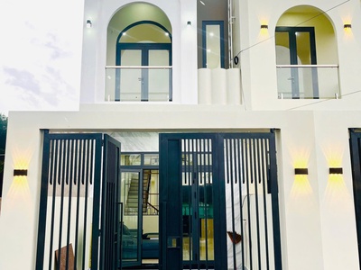 HOT Chỉ cần trả trước 600 triệu sở hữu ngay nhà 1lầu 1trệt mới mở bán, full nội thất, sổ hồng riêng 2