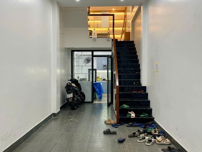 Bán nhà ngọc thụy 36m 6 tầng phân lô ô tô 2 thoáng hơn 10 tỷ 0