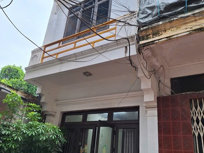 Chính chủ cần cho thuê nhà 4 tầng mặt tiền 233a nguyễn văn cừ, phường bồ đề, quận long biên, hà nội 0