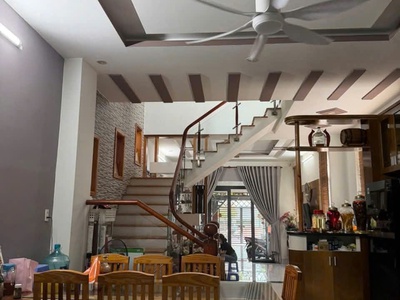 Căn nhà 1 trệt 2 lầu góc 2 mt số 248 nguyễn hữu cảnh - p. rạch dừa dt : 121 m2 5 x 24 diện tích 3