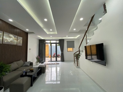 Bán gấp nhà tây thạnh tân phú hẻm nhựa 7m thông 1căn ra mặt tiền 42m2,2 tầng nhỉnh 5 tỷ 1