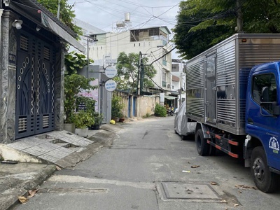 Bán gấp nhà tây thạnh tân phú hẻm nhựa 7m thông 1căn ra mặt tiền 42m2,2 tầng nhỉnh 5 tỷ 0