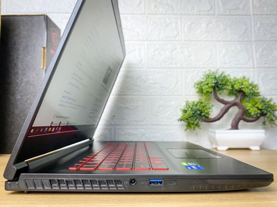 Laptop MSI GF63 Thin Core i5-11400H Ram 16GB SSD 512GB 2 VGA Rời GTX 1650 Màn Full HD 144Hz  Máy đẹp 2