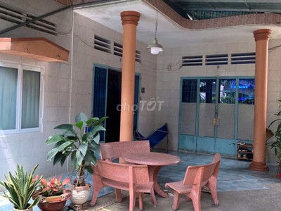 Cho thuê Nhà cấp 4, 180m Hẻm 619 đường Tô Ngọc Vân, P. Tam Bình. Hẻm 3m có 3PN giá 10tr/tháng. 0