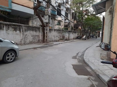 Tìm đâu nữa nhà trung tâm Hai Bà Trưng,Tiện ích đầy đủ,Gần Phố,Kinh Doanh, 50m2,Rẻ 2