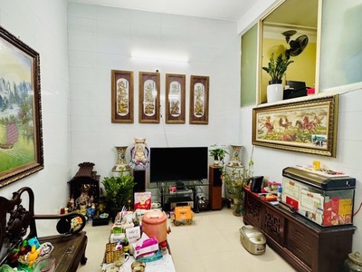 Bán 52M hồng mai bạch mai tặng nhà lô góc hai bà trưng 1