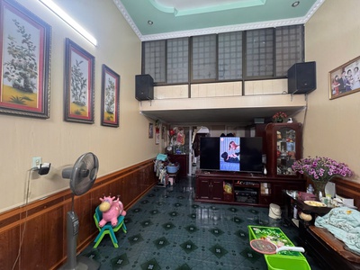 Bán nhà 3 tầng Độc Lập 70M Sân Cổng Riêng Ô TÔ ĐỖ CỬA 7