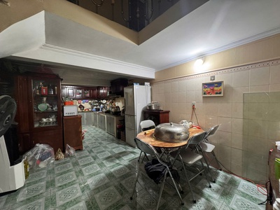 Bán nhà 3 tầng Độc Lập 70M Sân Cổng Riêng Ô TÔ ĐỖ CỬA 8