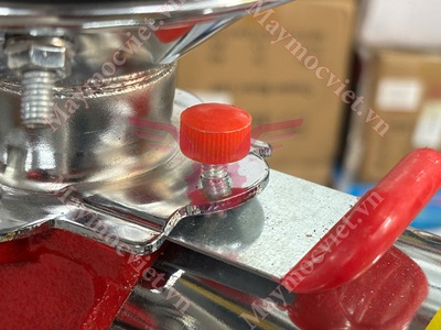 Máy xát gạo, xát vỏ đỗ tương Takyo TK190 phễu inox giá rẻ 3