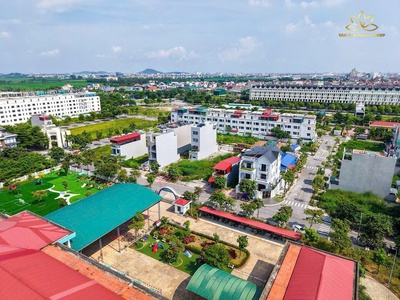 Bán lô đất ngay sát đại dự án Sun Group 3