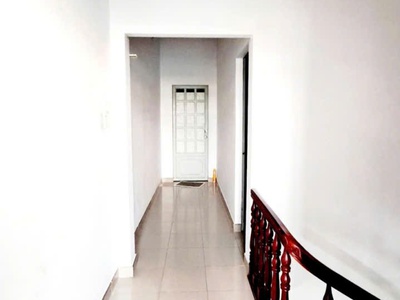 Mặt Tiền HT05   Nhà Đẹp Ở Ngay 4.5X18  81M2   Kế Chợ Hiệp Thành   Chỉ 5.19 TỶ 3