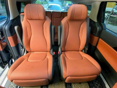 Cho thuê xe 7c giá tốt - SGCTourist 1