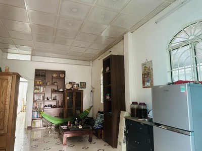 Bán nhà đường số 38, bình trưng tây, q2, tp hcm. dt 5x27m, 135m2, 3pn, sh, 10.2 tỷ. 2