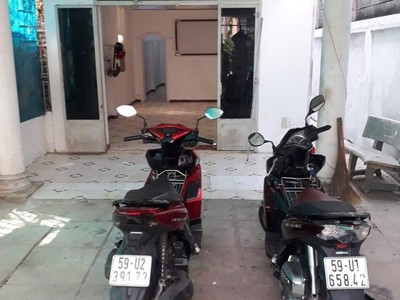 Bán nhà đường số 38, bình trưng tây, q2, tp hcm. dt 5x27m, 135m2, 3pn, sh, 10.2 tỷ. 0