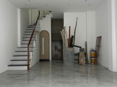 Bán nhà cổ điển - tứ hiệp thanh trì- gần chợ tứ hiệp, chung cư iec 1