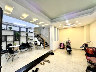 Mặt tiền 6.7m - nguyễn xí bình thạnh 42m 5 tầng 6 phòng ôtô nằm nhà - chỉ 9.5 tỷ 1