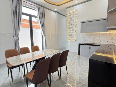 Thanh Lý Nhà Cấp 4 Sân Vườn 117m2 Gần Vòng Xoay Võ Văn Kiệt 8