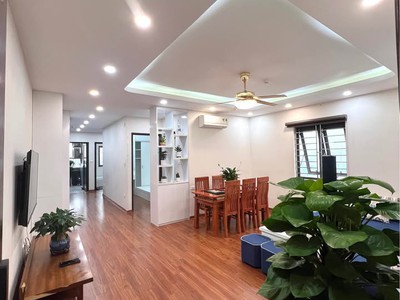 Chính chủ cần bán cc c14, tầng 12, dt 68m2, 2 ngủ, 2 wc giá 5,7 tỷ. 1