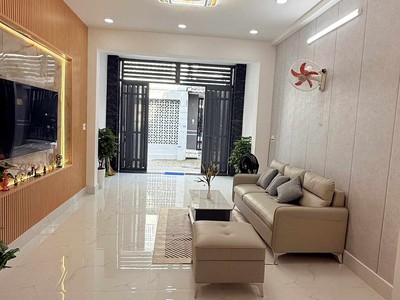 Nhà 4 tầng btct mới đẹp kế trường võ tường toản, gần metro quận 12. 0