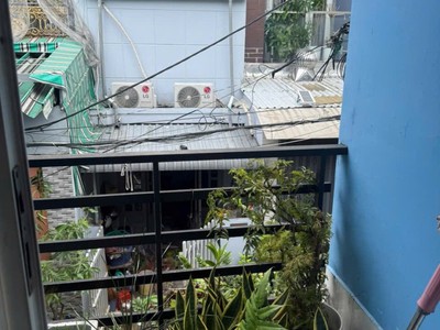 Nhỉnh 3 tỷ   giáp tân phú   dtsd 70m   4 x 8.5    đường 4m thông tktq 4