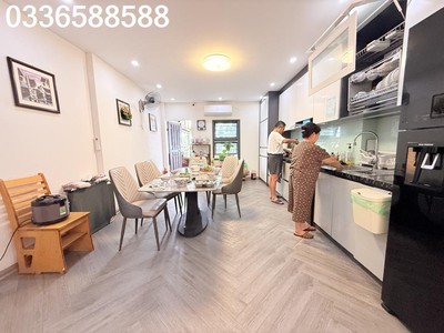 Bán nhà bạch mai 4 tầng trung tâm hà nội đầy đủ tiện ích ô tô cửa 3