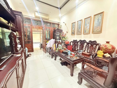 Mặt ngõ hoàng cầu, ô tô tránh kinh doanh, 2 thoáng, 100m, 5 tầng, 32 tỷ 1