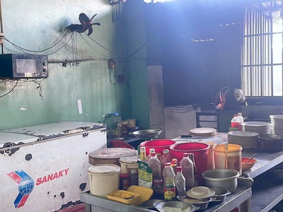 Bán nhà mặt tiền hoàng hoa thám - giao cộng hòa, ga t3, 5,4x21m, 4 tầng cũ, 32,9 tỷ. 2