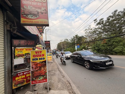 Mặt tiền hà huy giáp cho thuê, ngay cao đẳng điện lực, kinh doanh sầm uất 2