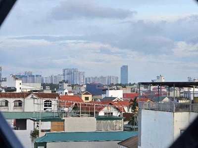 Bán nhà bát khối . 52m, nhà 6 tầng có thang máy. ngõ ô tô tải. vị trí trung tâm, nhiều tiện ích. 3