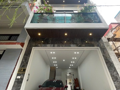 Siêu phẩm phân lô hàng không gara ô tô 7 chỗ thang máy kd văn phòng full nội thất 0