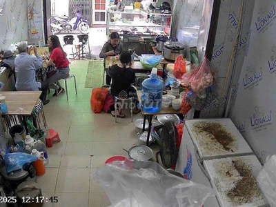 Cho thuê, sang nhượng cửa hàng kd ăn uống đối diện bv bạch mai 0