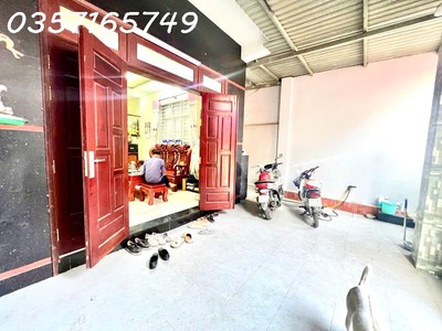 Nhà đẹp 3 tầng nguyễn văn tăng gần vinhomes hẻm xe tải tới cửa - 2p ra lê văn việt, diện tích 1