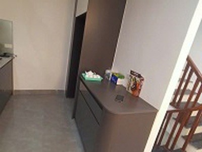 Chính chủ cho thuê nhà 5 tầng riêng biệt phố miếu đầm vị trí đẹp nhà mới full nội thất 2