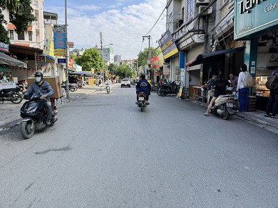 Chính chủ cần bán lô góc 80m2 nhà C4 mặt đường An Đào A, Gia Lâm. Vị trí đẹp Văn Phòng/Khách Sạn 4