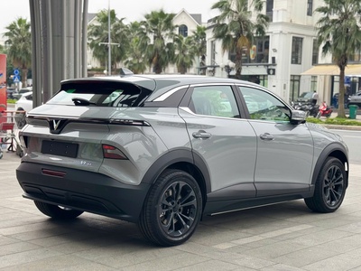 VF6 Ưu đãi giá tốt 6