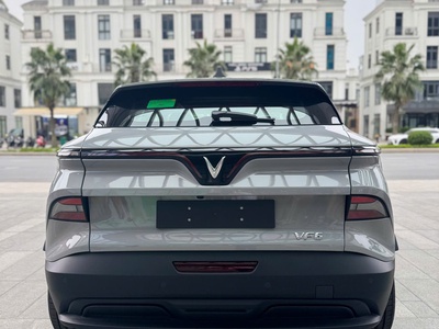 VF6 Ưu đãi giá tốt 7