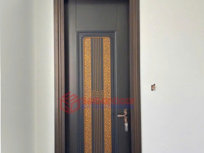 Cửa Thép 5D Đẹp Sắc Nét, Bền Vượt Trội 1