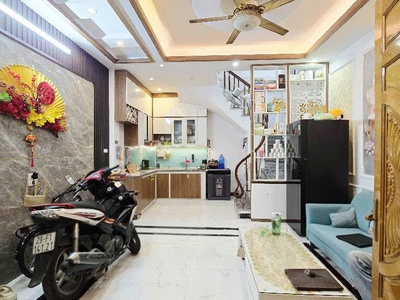 Bán nhà chính chủ 4 tầng ở gần Times city 0