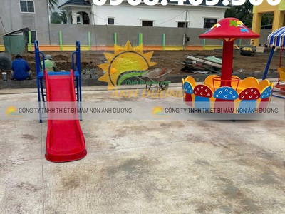 Cầu trượt mầm non giá rẻ, cầu trượt trẻ em ngoài trời 3