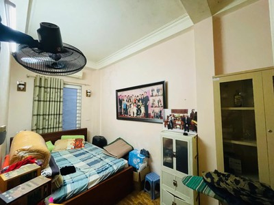 Bán nhà đại la 24/31m2. 4 tầng. mặt tiền 5.2m. giá 9.6 tỷ hai bà trưng hà nội 3