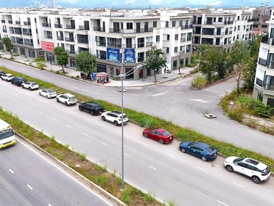 Cần bán lô o-i.11-41 flc tropical city hạ long 90m đối diện vườn hoa và clubhouse 28 triệu/m 1