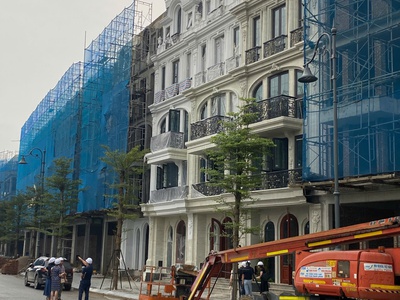 Noble palace tây thăng long vốn vào 3 tỷ, đang bán phân khu cực đẹp 3