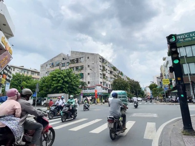 Bán nhà hẻm kinh doanh sát mặt tiền gò dầu tân sơn nhì, 53m2, 4 tầng ở kd, chỉ 9 tỷ nhỉnh 0