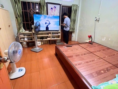 Bán nhà p vip tân sơn nhì, hẻm gần 4m thoáng, 32m2 klg, 2 tầng, chỉ 3 tỷ nhỉnh tl 4