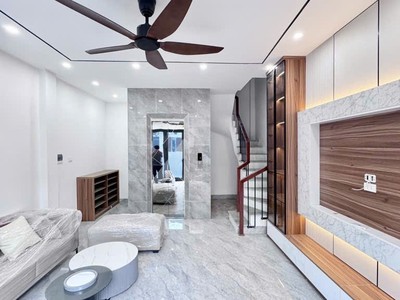 Bán nhà 6 tầng thang máy   đàm quang trung 2