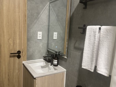 Tòa căn hộ 4 tầng   tum, 2mt hàn mặc tử   gần cầu thuận phước   dòng tiền ổn định   13.2 tỷ 4