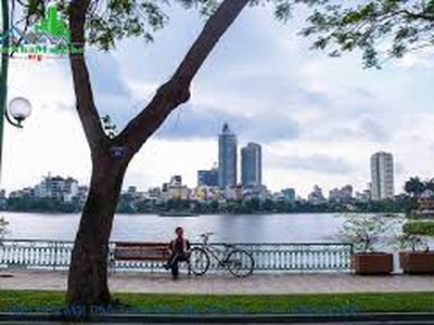 Bán nhà mặt hồ tây phố quảng an, từ hoa quận tây hồ 373m mặt tiền rộng 1