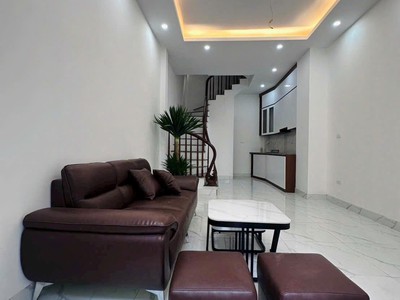 Cơ hội hiếm cho cư dân muón chuyển xuống mặt đất   giá rẻ hơn căn chung cư  -  ngõ nông giáp khu d 1