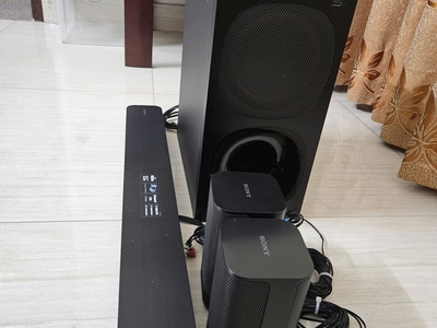 Cần bán Loa soundbar Sony HT-S20R 2